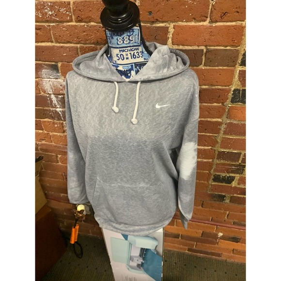 Nike training Hoodie - Picture 1 of 5